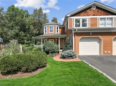The -- sqft single family home is a 4 beds, 5 baths property. . Zillow roseland nj